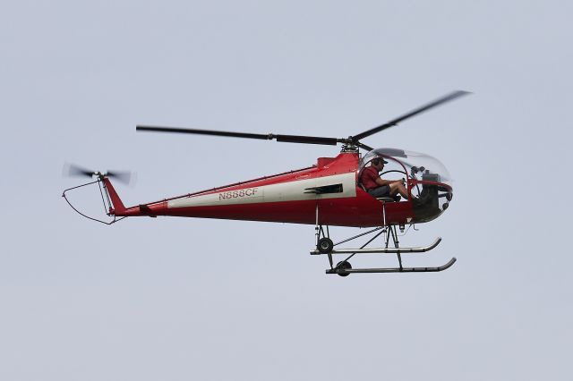 Cessna Centurion (N888CF) - Departing Runway 8.