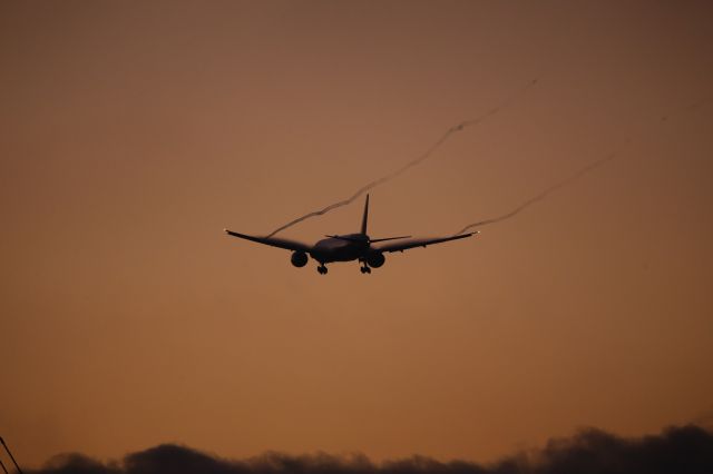 BOEING 777-300ER (RP-C7777)