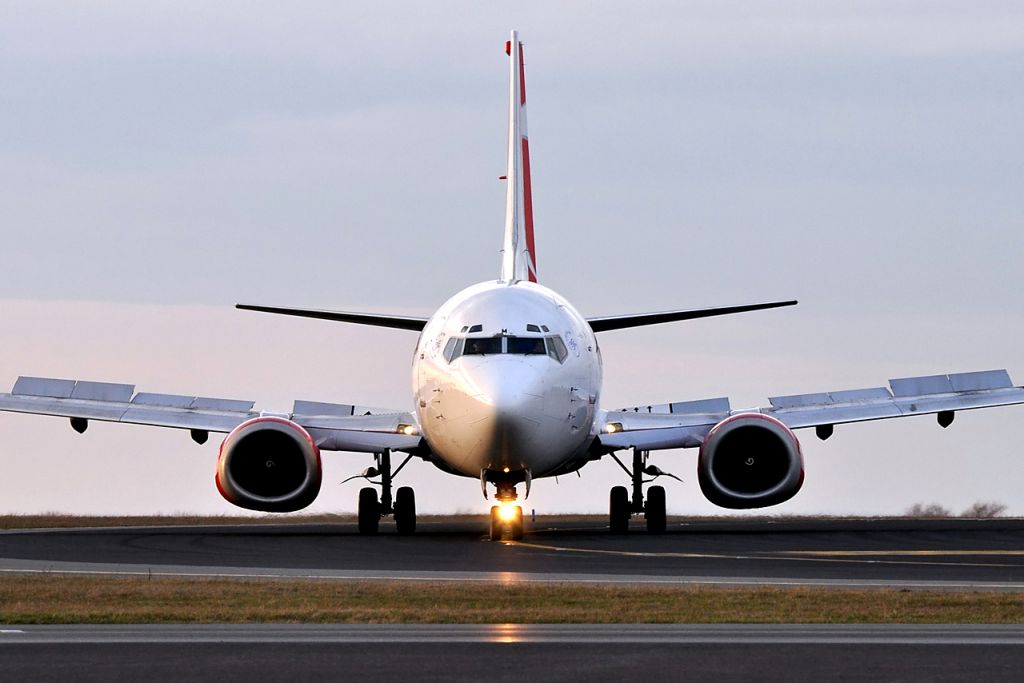 BOEING 737-400 (OK-DGM) - Boeing 737-45S Czech Airlines CSA (March 2010)