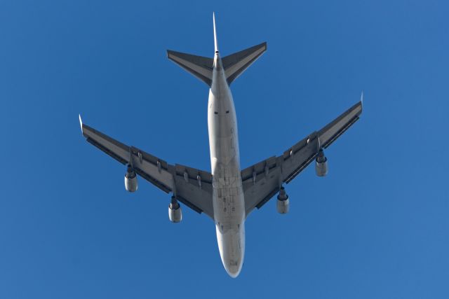 Boeing 747-400 (N407KZ)