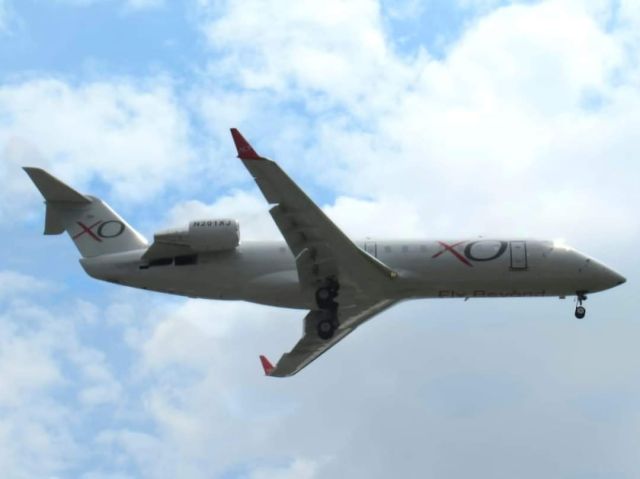Canadair Regional Jet CRJ-200 (N201XJ)