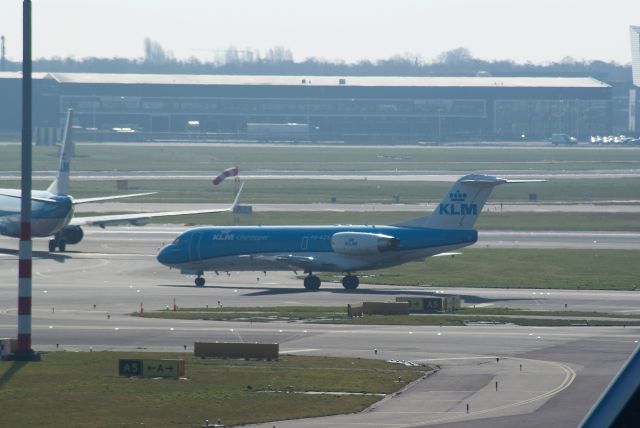 Fokker 70 (PH-KZB) - KLM Cityhopper F70 cn11562