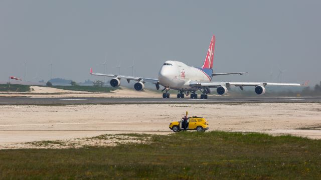 Boeing 747-200 (ER-JAI)