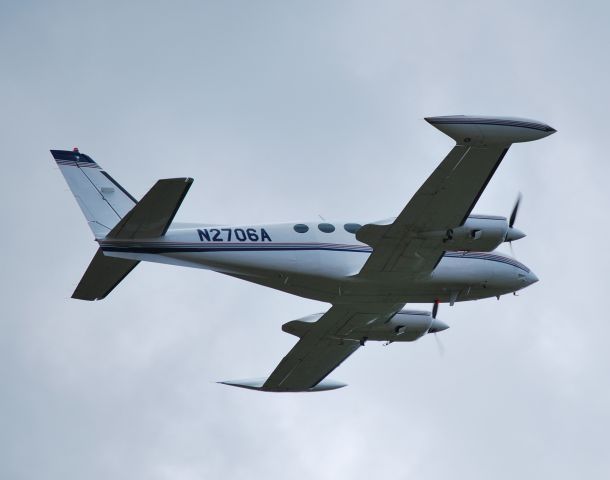 Cessna 340 (N2706A) - Departing - 8/15/10