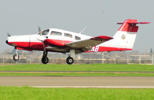 Piper PA-44 Seminole (N355AB)