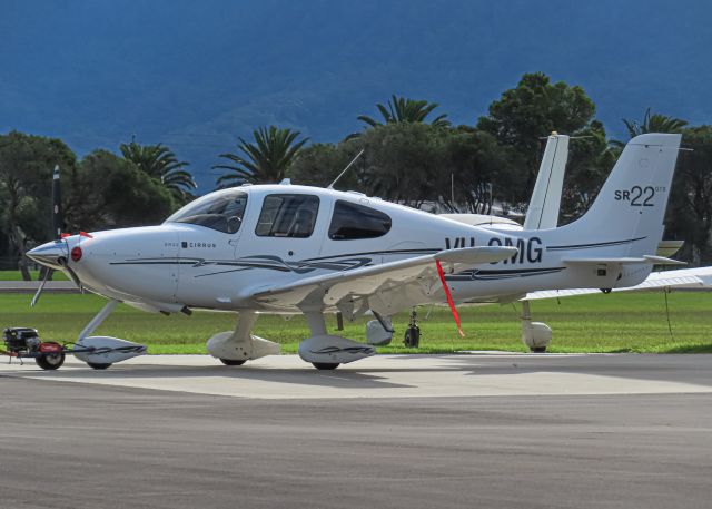 Cirrus SR-22 (VH-OMG) - VH-OMG