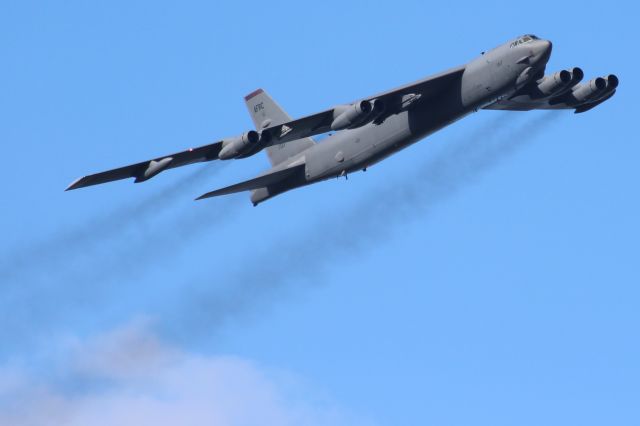 Boeing B-52 Stratofortress (AFR61017) - 2nd Bomb Wing B-52H Stratofortress from Barksdale AFB gives the spectactors some nice passes.  From several Air Ventures ago.  Looking like these bombers will be active for a long time in to the future. 