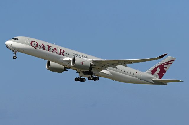 Airbus A350-900 (A7-ALQ)