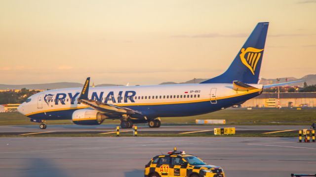 Boeing 737-800 (SP-RKO)