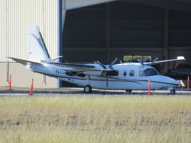 Rockwell Turbo Commander 690 (N103SL)
