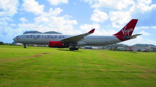 Airbus A330-300 (G-VGEM)