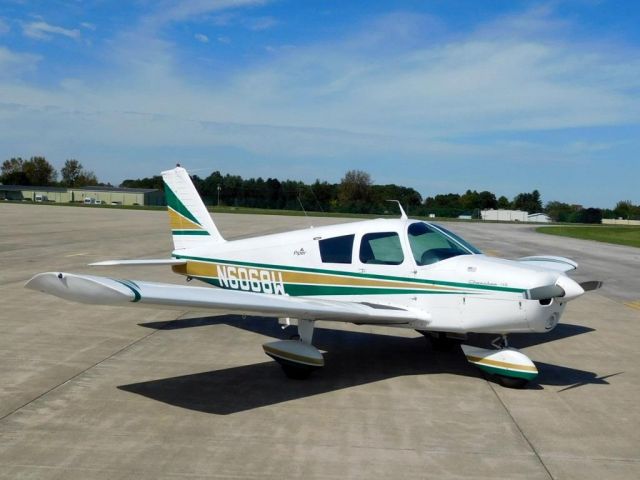 Piper Cherokee (N6068W)