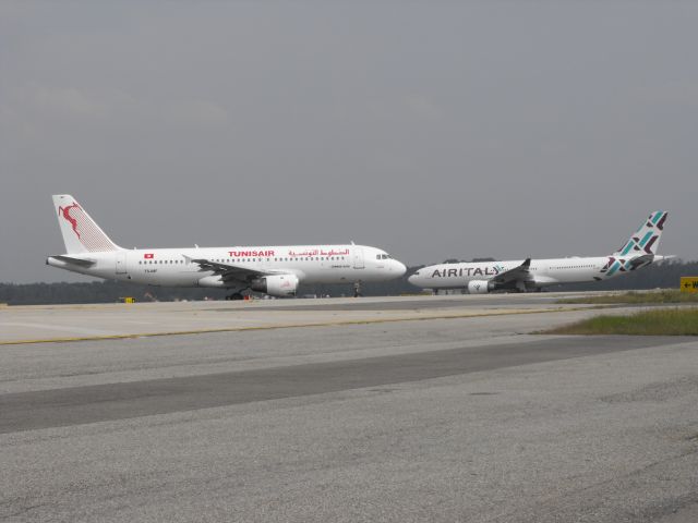 Airbus A320 (TS-IMF)