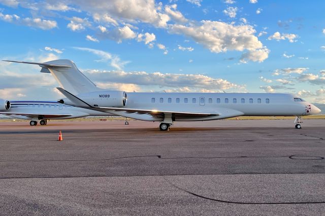 BOMBARDIER BD-700 Global 7500 (N1089)