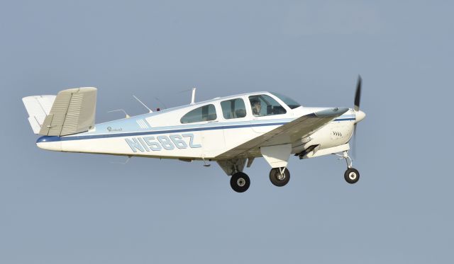 Beechcraft 35 Bonanza (N1586Z) - Airventure 2017