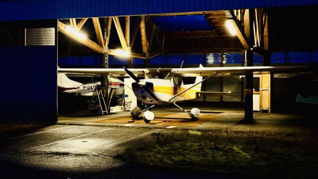 Cessna Commuter (C-FHGM) - Posing for twilight hangar shots.