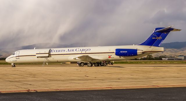 McDonnell Douglas MD-82 (N73444)