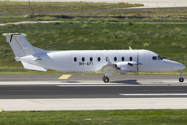 Beechcraft 1900 (9H-AFI)