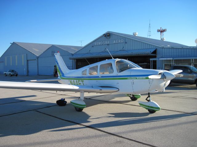 Piper Cherokee (N44FT)