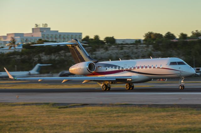 Bombardier Global Express (OK-GRX)