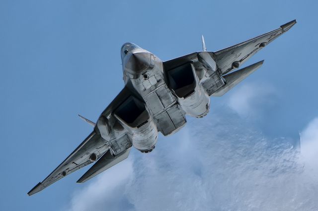 SUKHOI T-50 (00-0511) - Su-57 solo display at MAKS-2021.