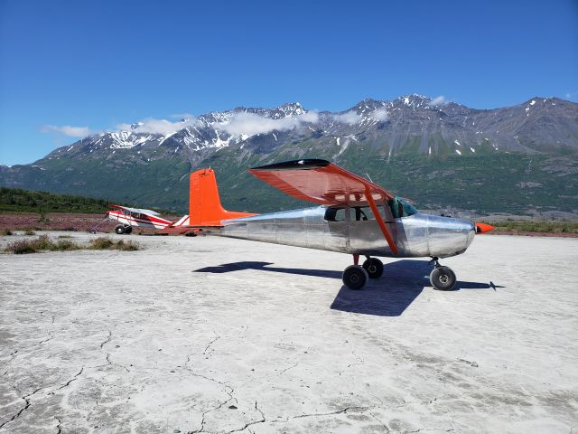 Cessna Skyhawk (N7124T) - Mud Strip at Knik Glacier AK