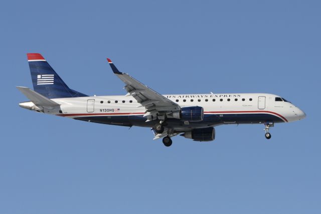 Embraer 175 (N130HQ) - January 3, 2009 - on final for Toronto