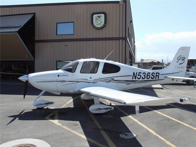 Cirrus SR-22 (N536SR)