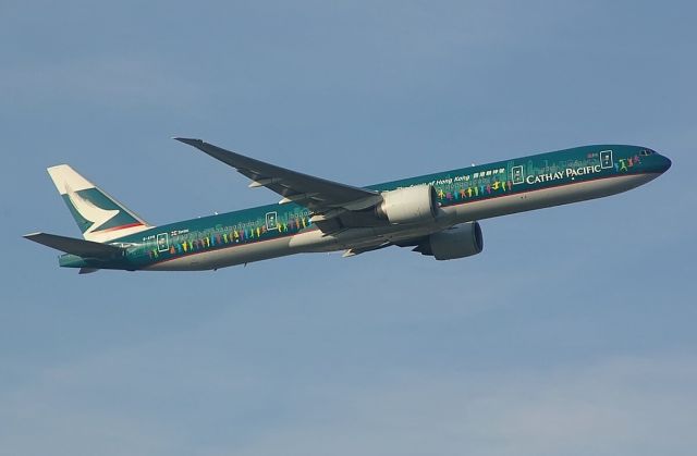 BOEING 777-300ER (B-KPB)