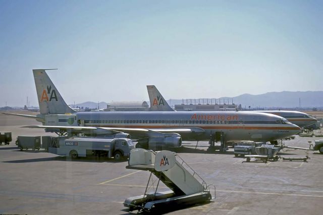 Boeing 707-100 — - American Airlines Boeing 707s at Phoenix Sky Harbor on November 10, 1973.