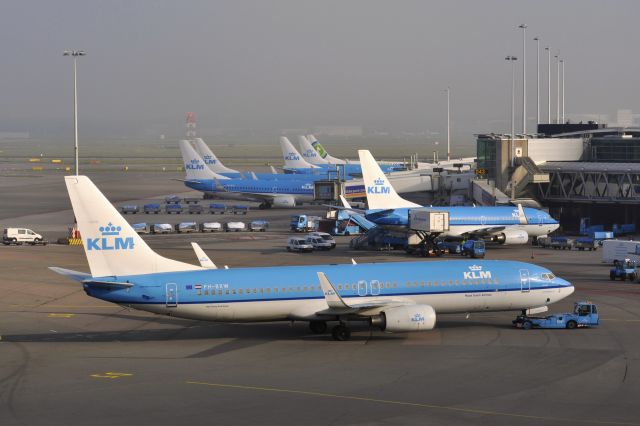 Boeing 737-800 (PH-BXW) - KLM Boeing 737-8K2(WL) PH-BXW Patrijs in Amsterdam 