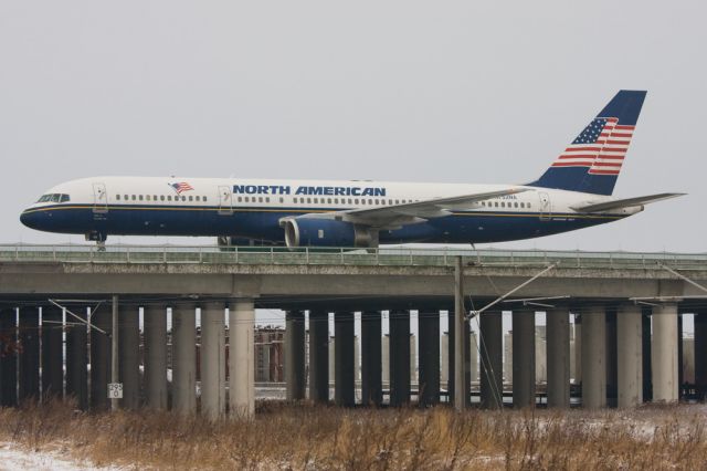 Boeing 757-200 (N752NA)