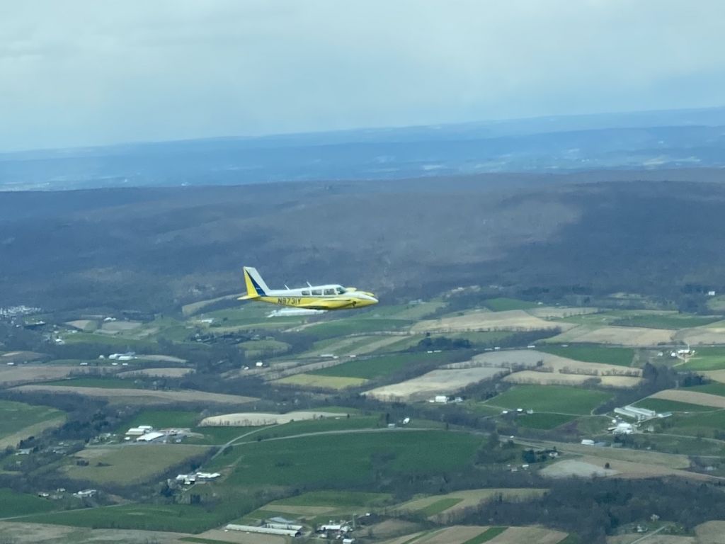 Piper PA-30 Twin Comanche (N8731Y) - In flight eastern PA