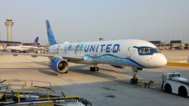 Boeing 757-200 (N14106)