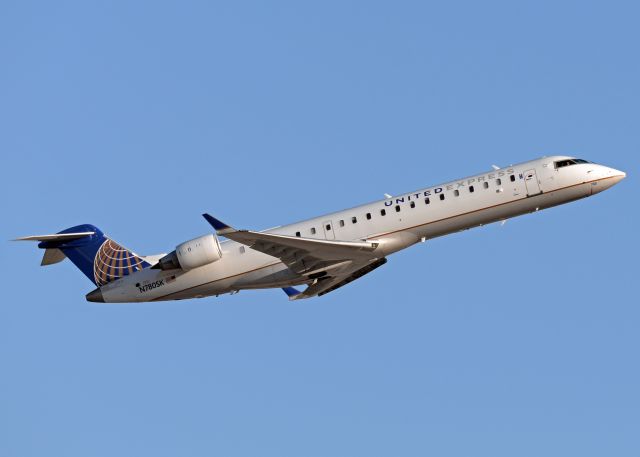 Canadair Regional Jet CRJ-700 (N780SK)