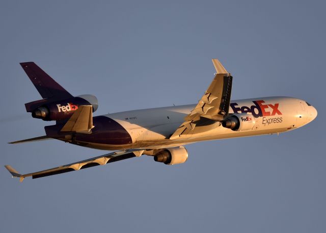 Boeing MD-11 (N623FE)