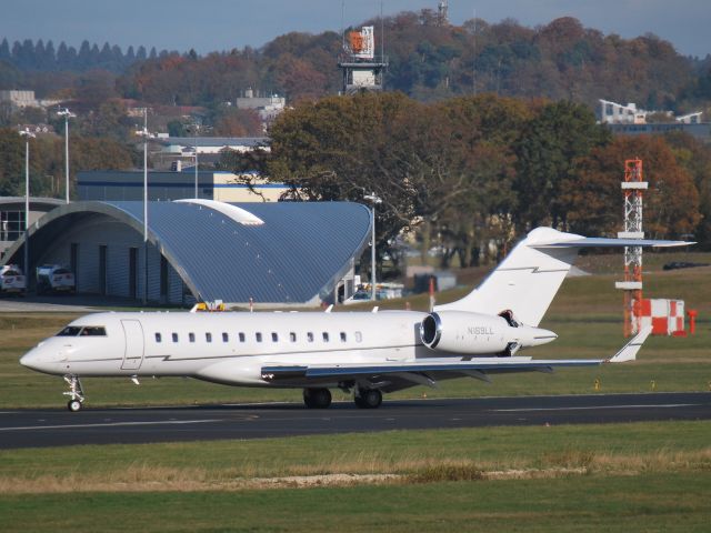 Bombardier Global Express (N169LL)