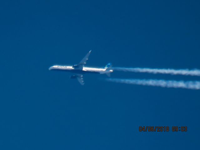 Airbus A321 (N980JT)