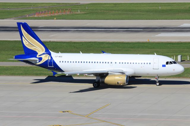 Airbus A319 (LZ-AOC)