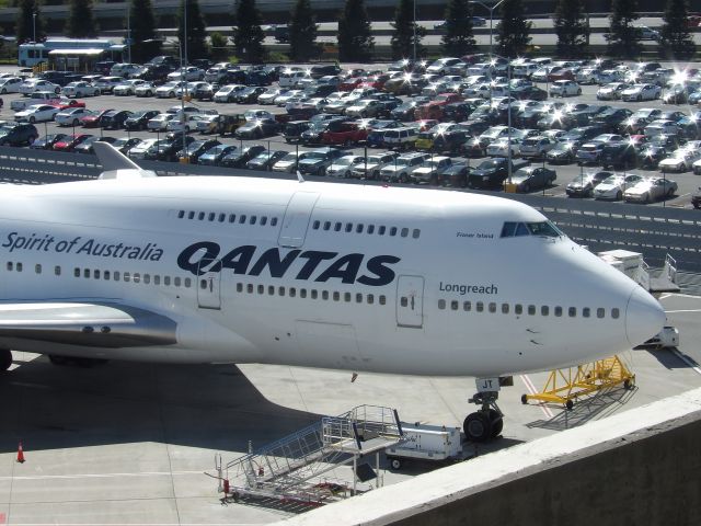 Boeing 747-400 (VH-OJT) - Taken at International Terminal A