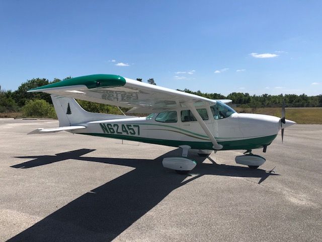 Cessna Skyhawk (N62457)