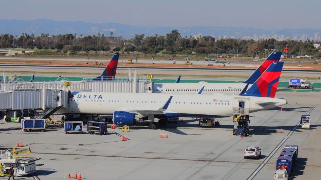 Airbus A321neo (N527DE) - Just arrived from SLC as DL1656