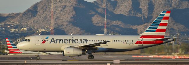 Airbus A320 (N664AW) - phoenix sky harbor international airport 14DEC21