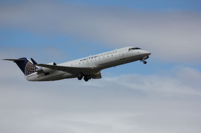 Canadair Regional Jet CRJ-200 (N969SW)