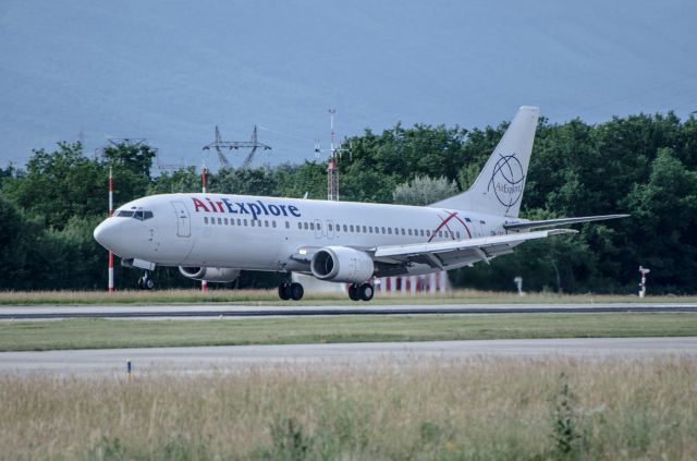 Airbus A320 (OM-CEX)