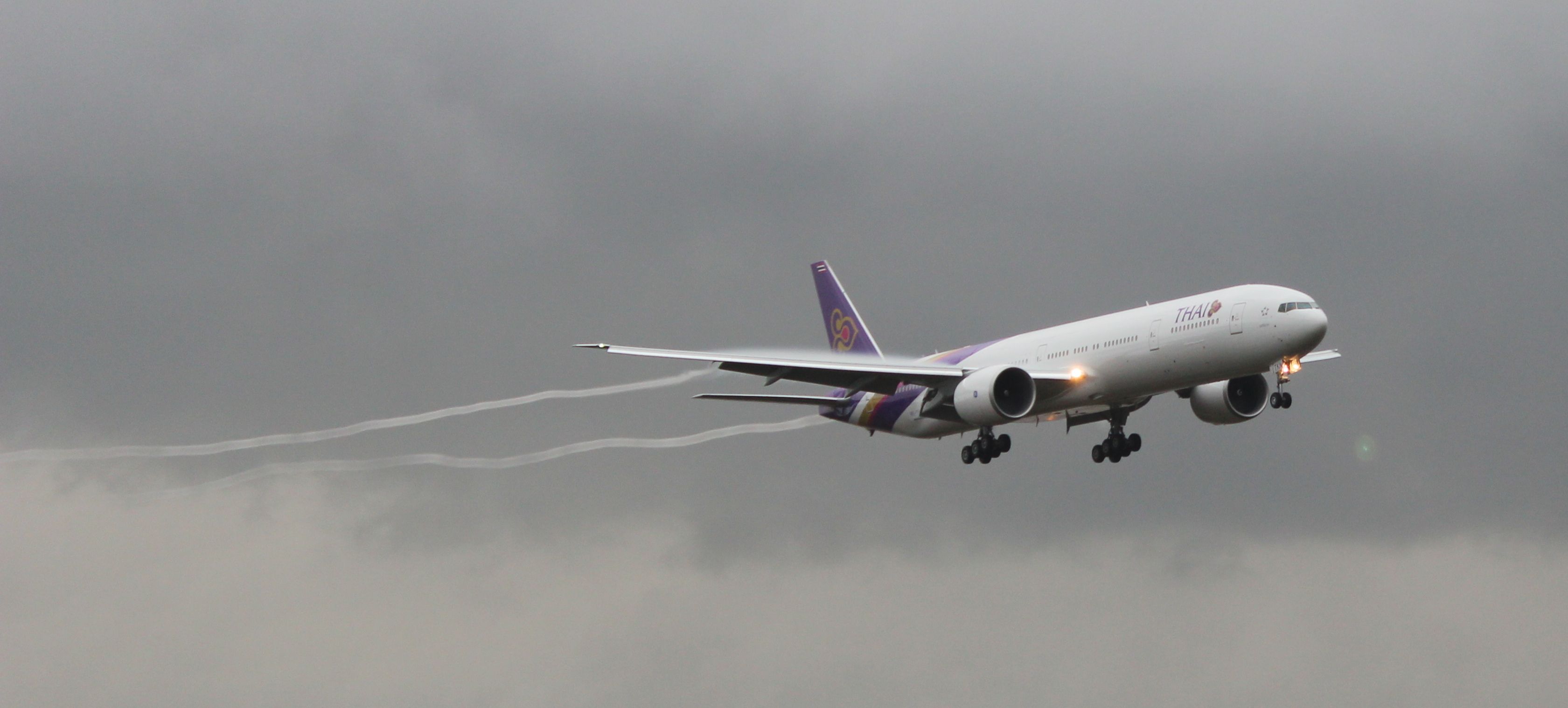 Boeing 777-200 (HS-TKN) - First Flight Test for 777