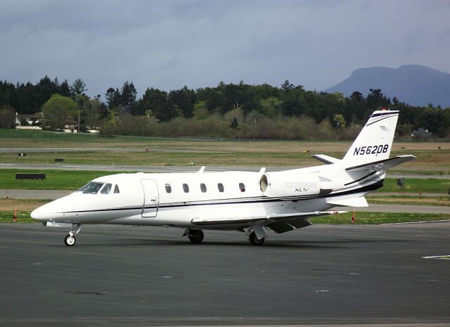 Cessna Citation Excel/XLS (N562DB)