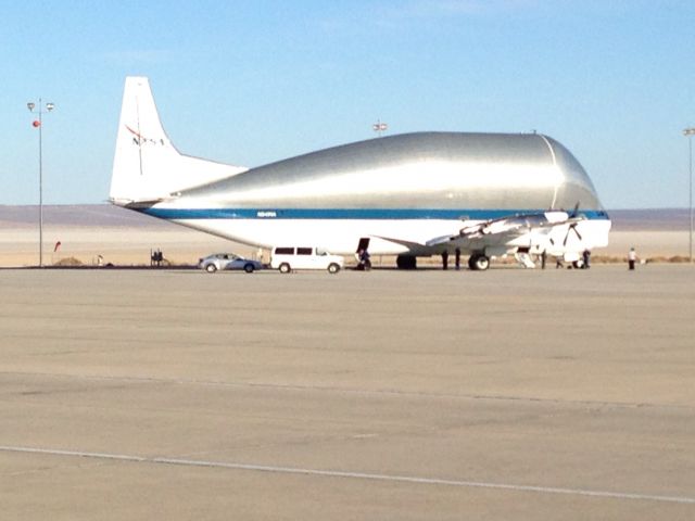 Aero Spacelines Super Guppy (N941NA)