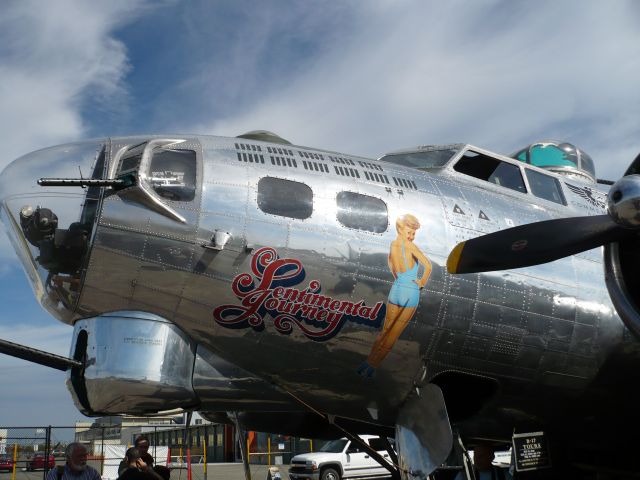 Boeing B-17 Flying Fortress (N9323Z) - Sentimental Journey B-17 at Paine Field, Everett, WA on 8/17/09.