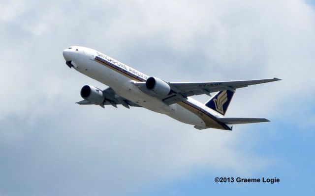 Boeing 777-200 (9V-SQK) - From HKG T2 SkyDeck.